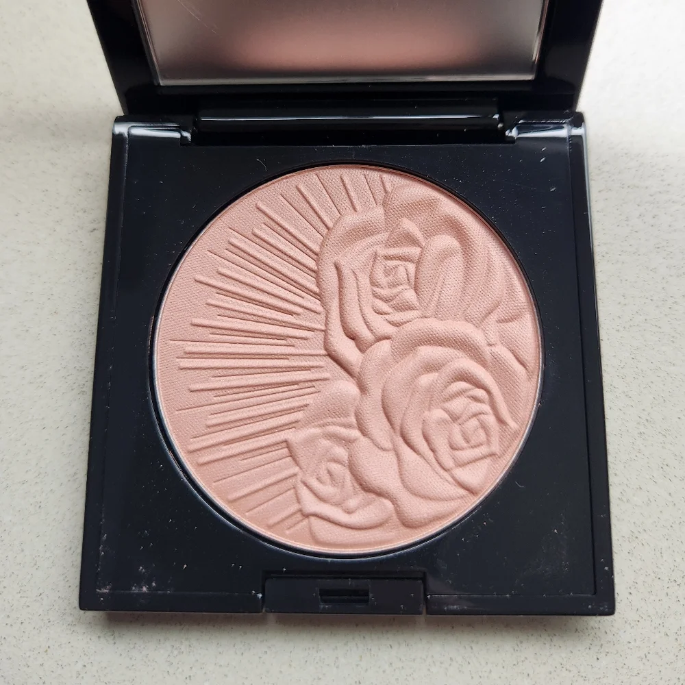 Pat McGrath Labs Fetish Divine Blush -Fleurtatious **NEW